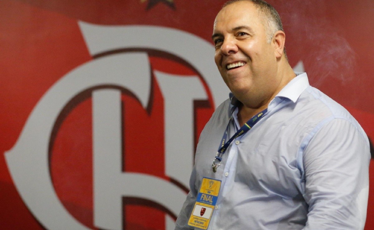 Mercado Flamengo Surpreende E Acerta Contrata O De Meia Atacante Do