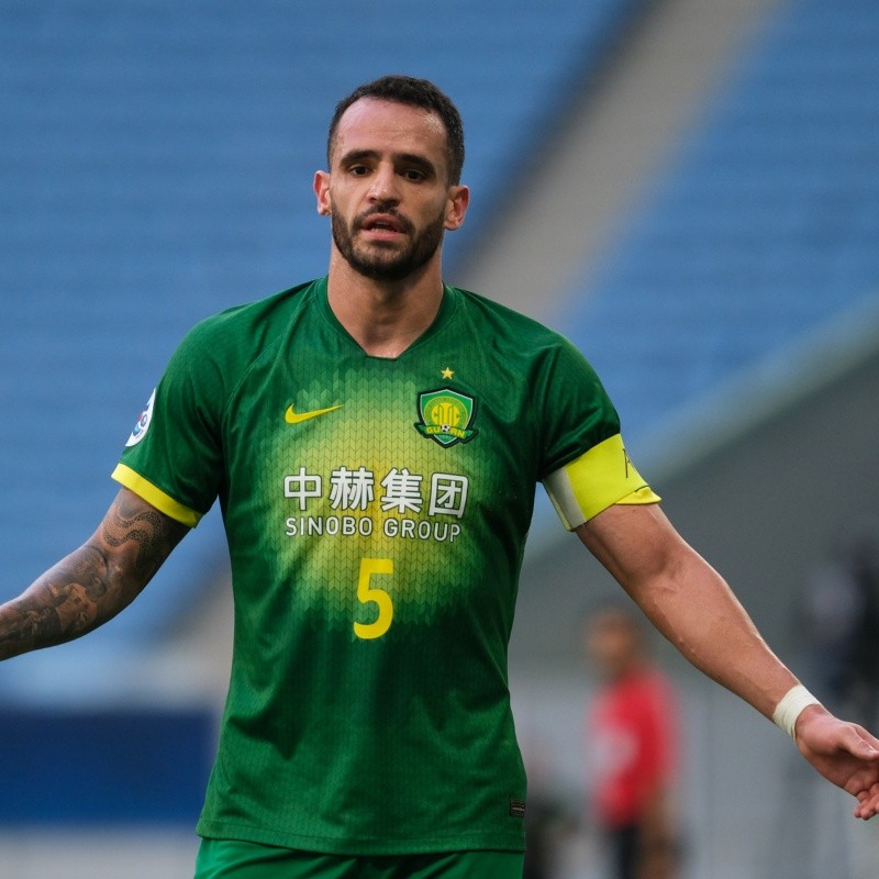 Renato Augusto está perto de defender gigante brasileiro