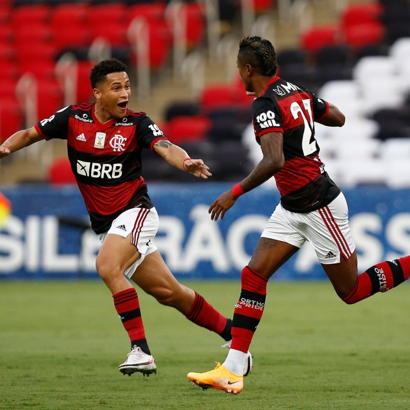 Flamengo recebe proposta por João Gomes e encaminha venda do jogador