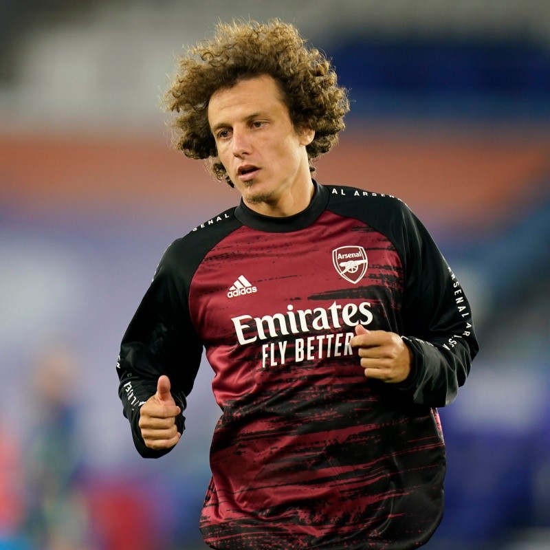 Surge mais um grande interessado na contratação de David Luiz