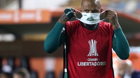 Universitario v Palmeiras - Copa CONMEBOL Libertadores 2021