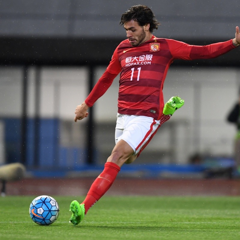 Gigante brasileiro prepara proposta por Ricardo Goulart