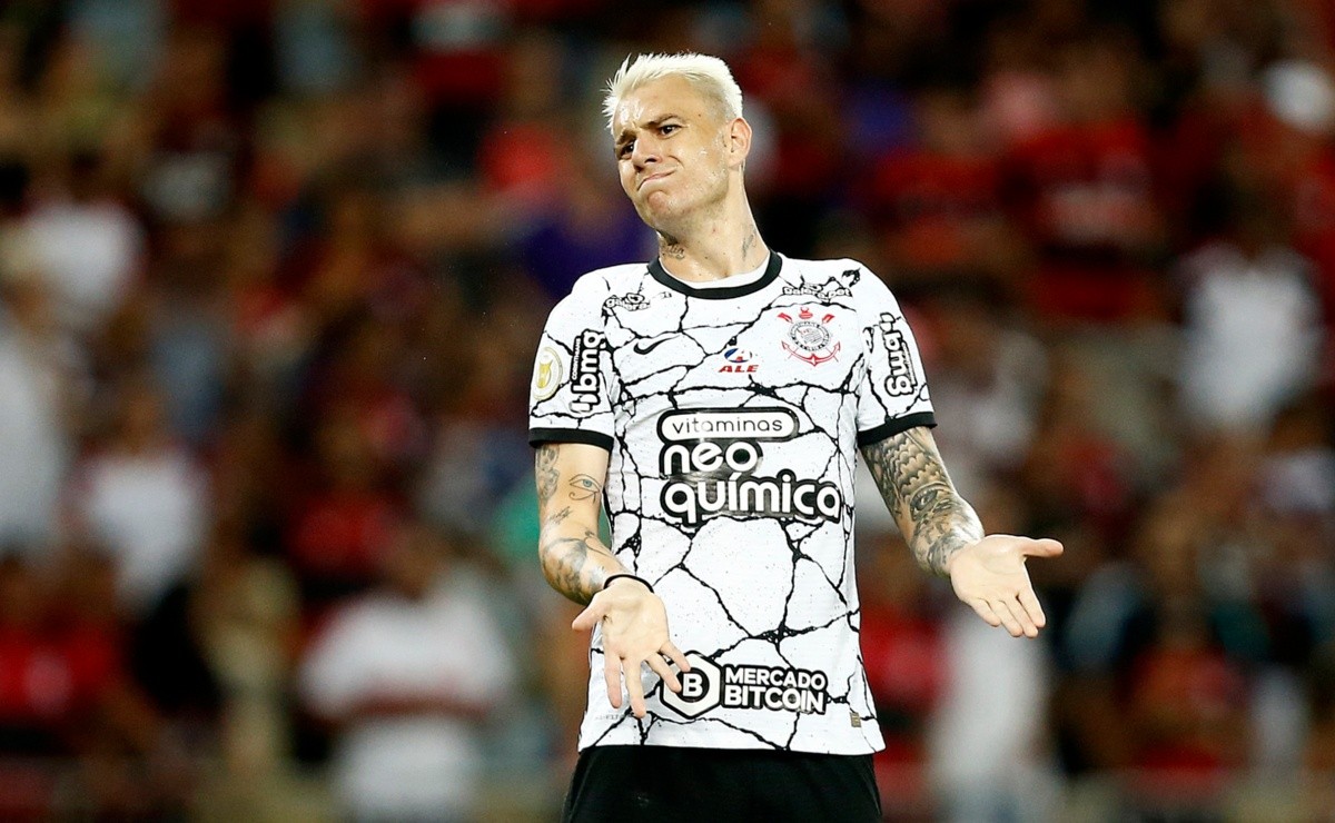 Roger Guedes recebe proposta para deixar o Corinthians | Roger Guedes