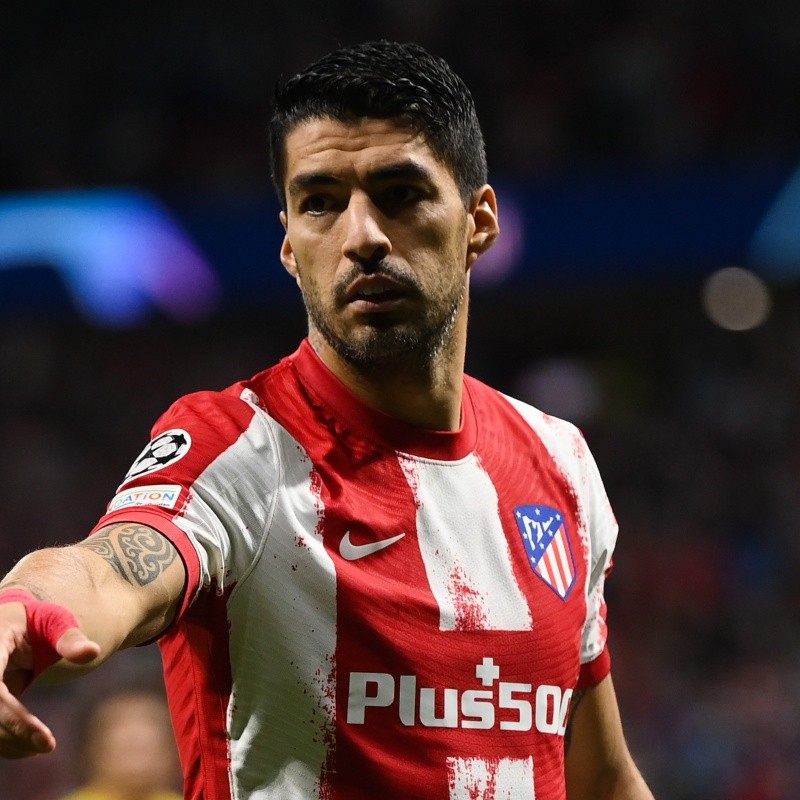 Clima quente: Suárez dispara palavrões a Simeone depois de ser substituído