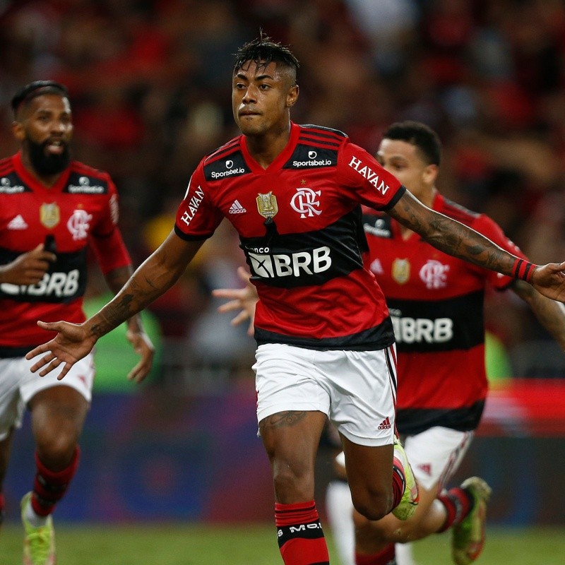 Clube europeu faz contato e pode tirar jogador do Flamengo