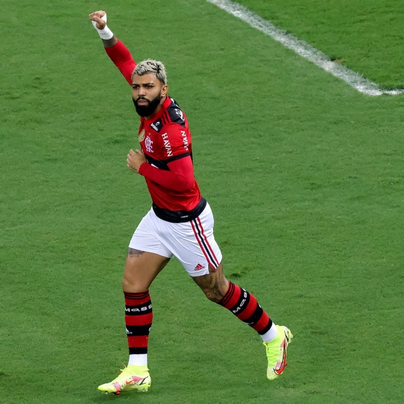 Tá pra jogo! Gabigol antecipa retorno das férias e começa a treinar no Flamengo