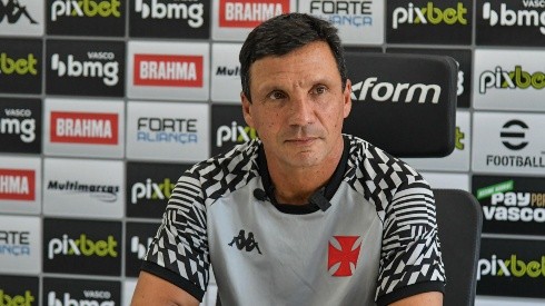Zé Ricardo elogia a postura do Vasco na vitória sobre o Volta Redonda (Foto: Thiago Ribeiro/AGIF)