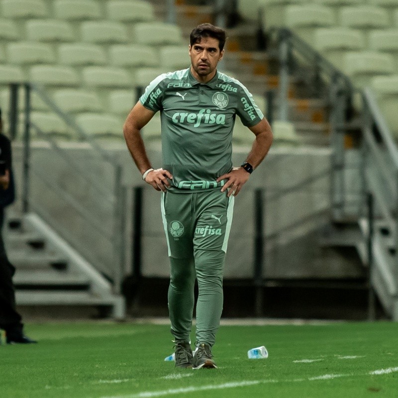 Em busca do camisa 9! Palmeiras quer contratar atacante para manter Abel Ferreira