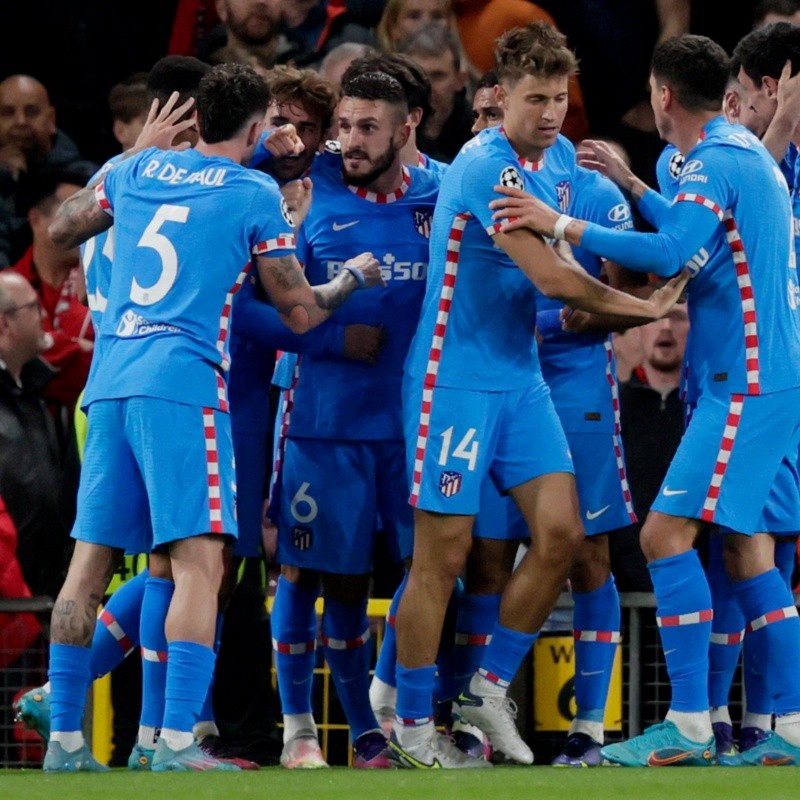 Atlético de Madrid elimina o Manchester United em pleno Old Trafford; brasileiro é decisivo