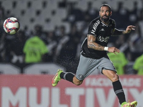 Leandro Castan realiza exames médicos e pode anunciado em novo clube