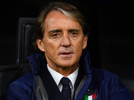 Fora da Copa do Mundo, Mancini tem dias contados na Itália; jornal cita dois nomes como substitutos