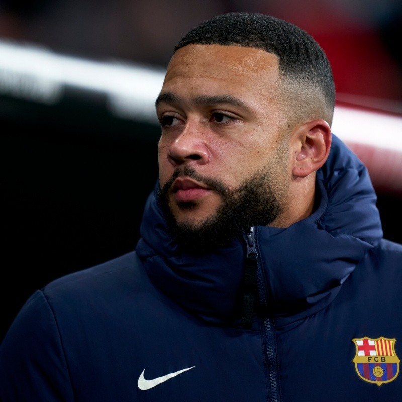 Sem espaço no Barcelona, Depay pode se acertar com grande clube da Itália