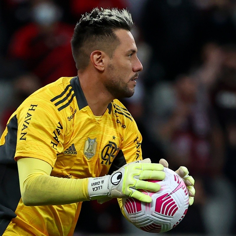 Fora dos planos do Flamengo, Diego Alves recusou investida de outro gigante brasileiro