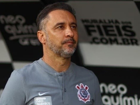 Vítor Pereira se preocupa com grave problema deixado por Sylvinho no Corinthians