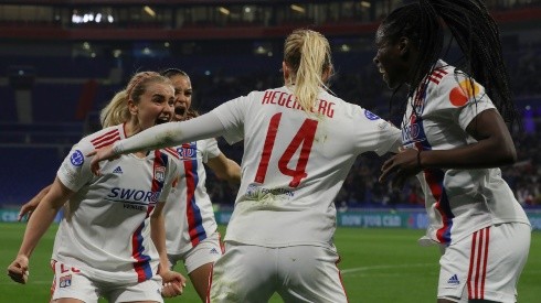 Olympique Lyon v Juventus: Quarter Final Second Leg - UEFA Women