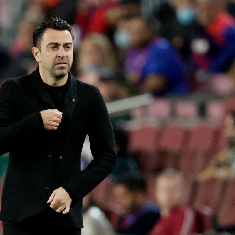 Qualidade de zagueiro impressiona Xavi, que pede sua contratação para o Barcelona