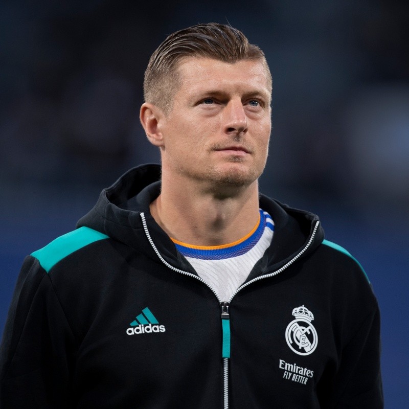 Fora dos planos do Real Madrid, dois clubes olham para Toni Kroos