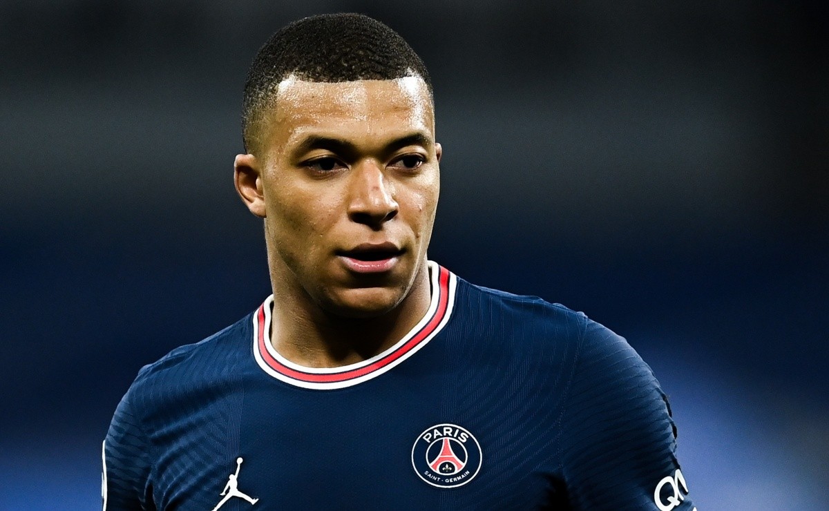 A pedido de Mbappé, Paris Saint-Germain despidió a la estrella del club, dice Al-Bawaba