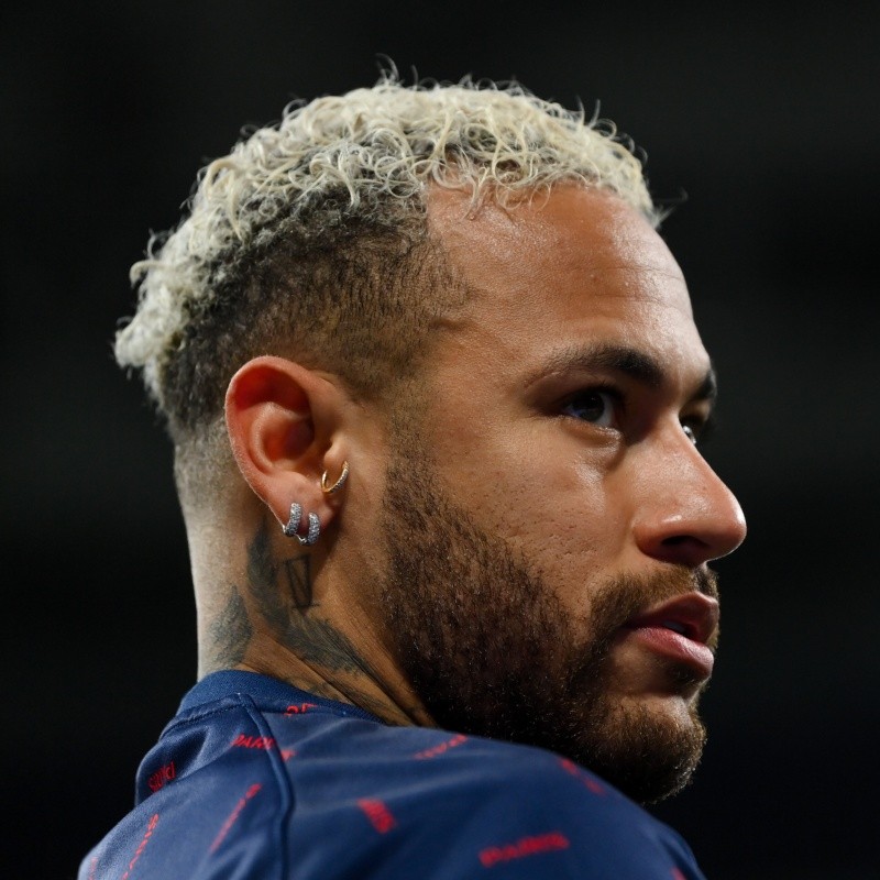 PSG surpreende, decide vender Neymar, e futuro pode ser vestir as cores de clube da Premier League