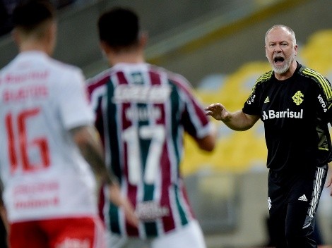 A pedido de Mano Menezes, ex-Palmeiras pode fechar com o Internacional