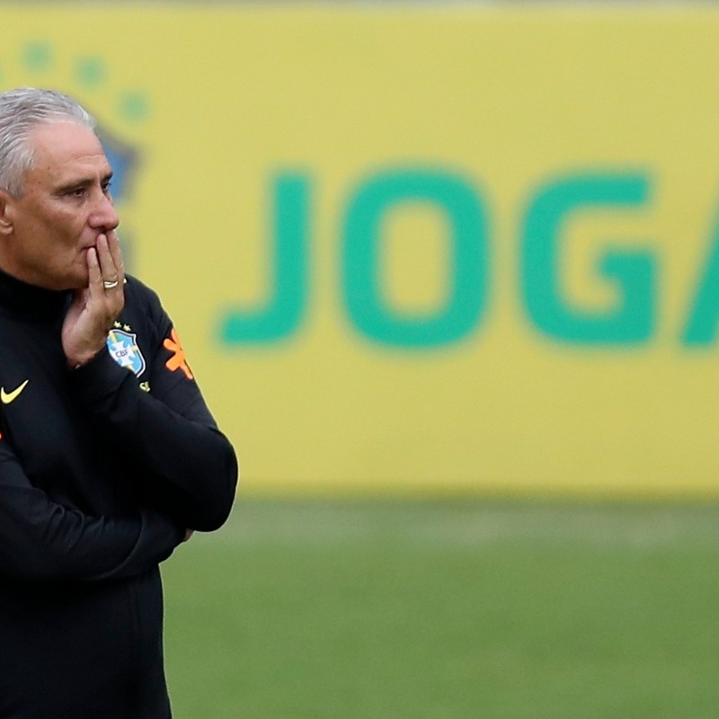 Deu ruim, Tite? Craque da Seleção Brasileira leva "pisão" e pode ficar fora de amistoso