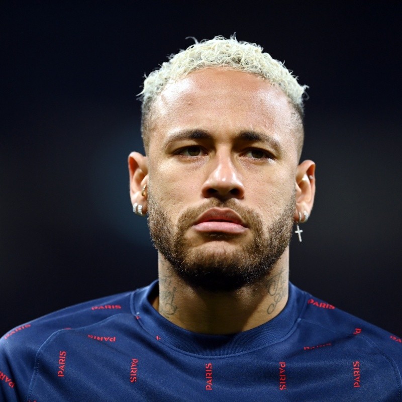 Possível novo reforço do PSG pode colocar Neymar no banco de reservas