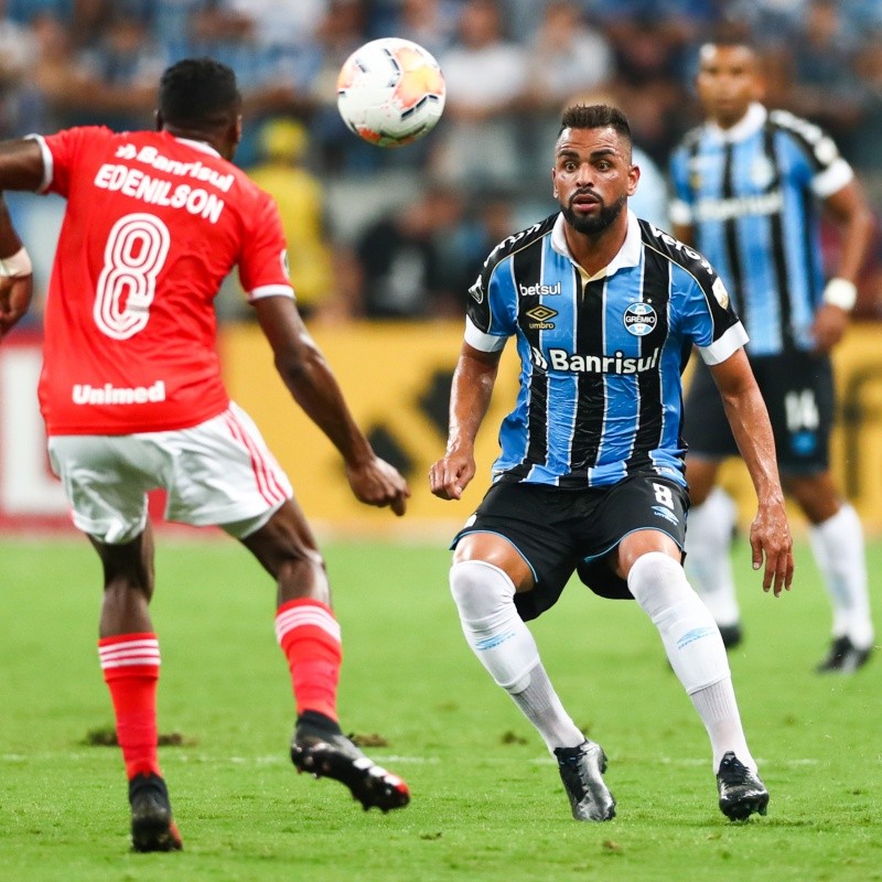 Cabe no seu time? Maicon, ex-Grêmio, rescinde com clube da Série B