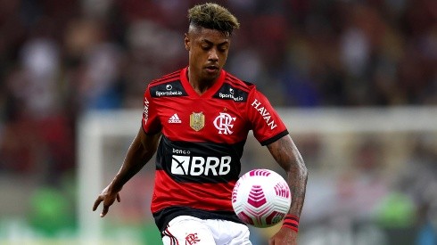 Bruno Henrique desfalcará o Flamengo entre 10 e 12 meses (Foto: Getty Images)