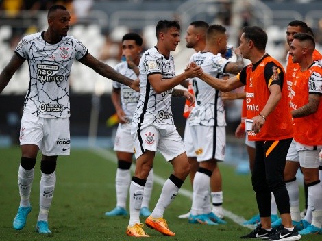 Neto 'crava' a saída de dois jogadores do Corinthians; um deles irá para a Premier League