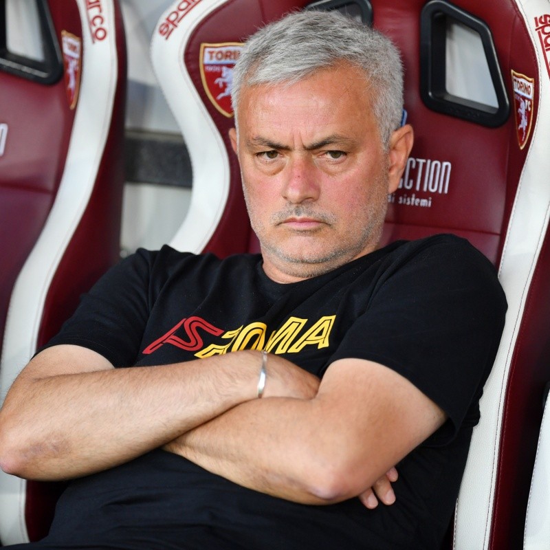 Mourinho pede e badalado meio-campista brasileiro pode pintar na Roma