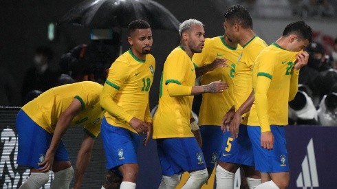 Jogadores do Brasil comemoram gol (Foto: Getty Images)