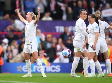 Na abertura da Eurocopa Feminina, Inglaterra vence Áustria