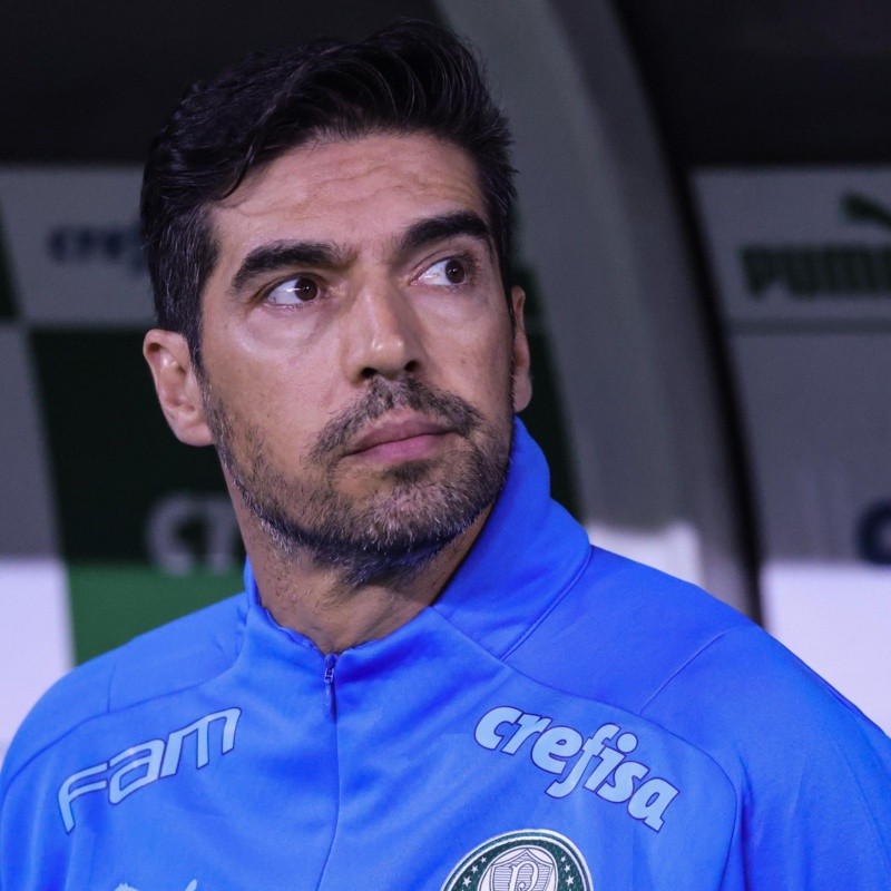 Abel Ferreira alerta jogador do Palmeiras após eliminação: "Temos de educar"