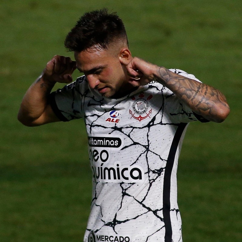 'Esse foi o erro': Atacante do Corinthians explica derrota de virada para o Ceará