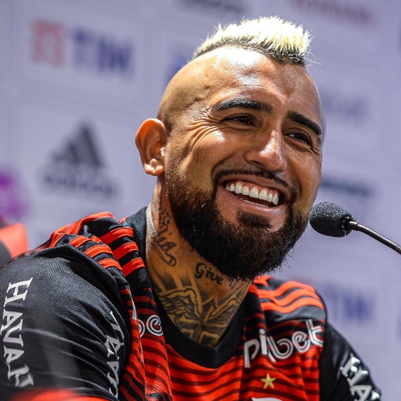 Ousado! Vidal revela qual o seu primeiro objetivo com a camisa do Flamengo