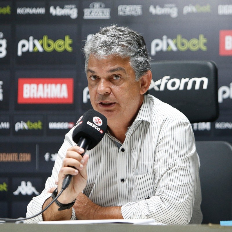 Definiu! Vasco acerta substituto de Maurício Souza