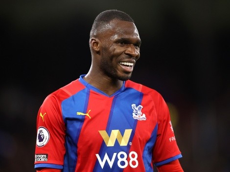 Atacante belga Benteke, ex-Liverpool, entra na mira de gigante brasileiro: "Já há conversas"