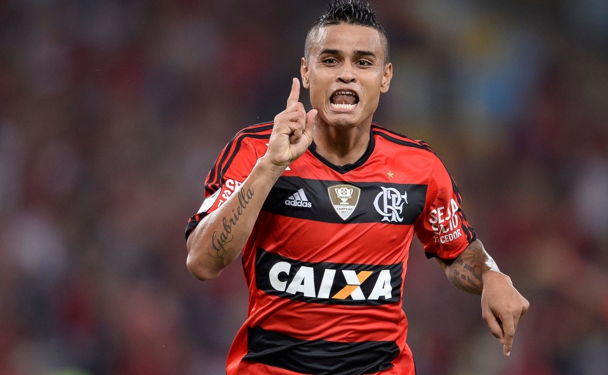 Oficial Ex Flamengo Éverton Deixa O Cuiabá E Acerta Com Tradicional Equipe Paulista 4505