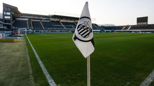 Vila Belmiro, estádio onde o Santos manda os seus jogos (Foto: Getty Images)