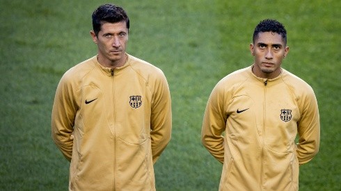 Raphinha e Lewandowski, atacantes do Barcelona (Foto: Getty Images)