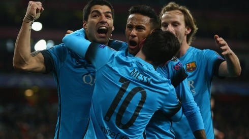 Arsenal FC v FC Barcelona - UEFA Champions League Round of 16: First Leg