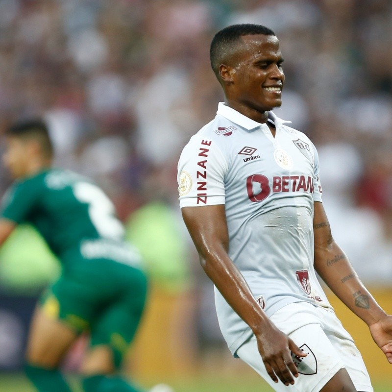 Fluminense surpreende e sinaliza positivo para a venda do atacante Jhon Arias, alvo de grande clube