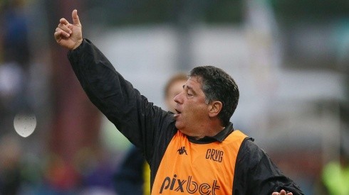 Vasco pode ter um novo treinador em breve (Foto: Daniel RAMALHO/VASCO)