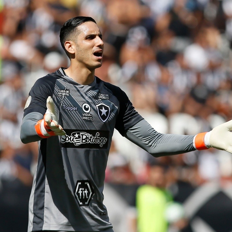 Gatito Fernández pode trocar o Botafogo por outro gigante brasileiro em 2023