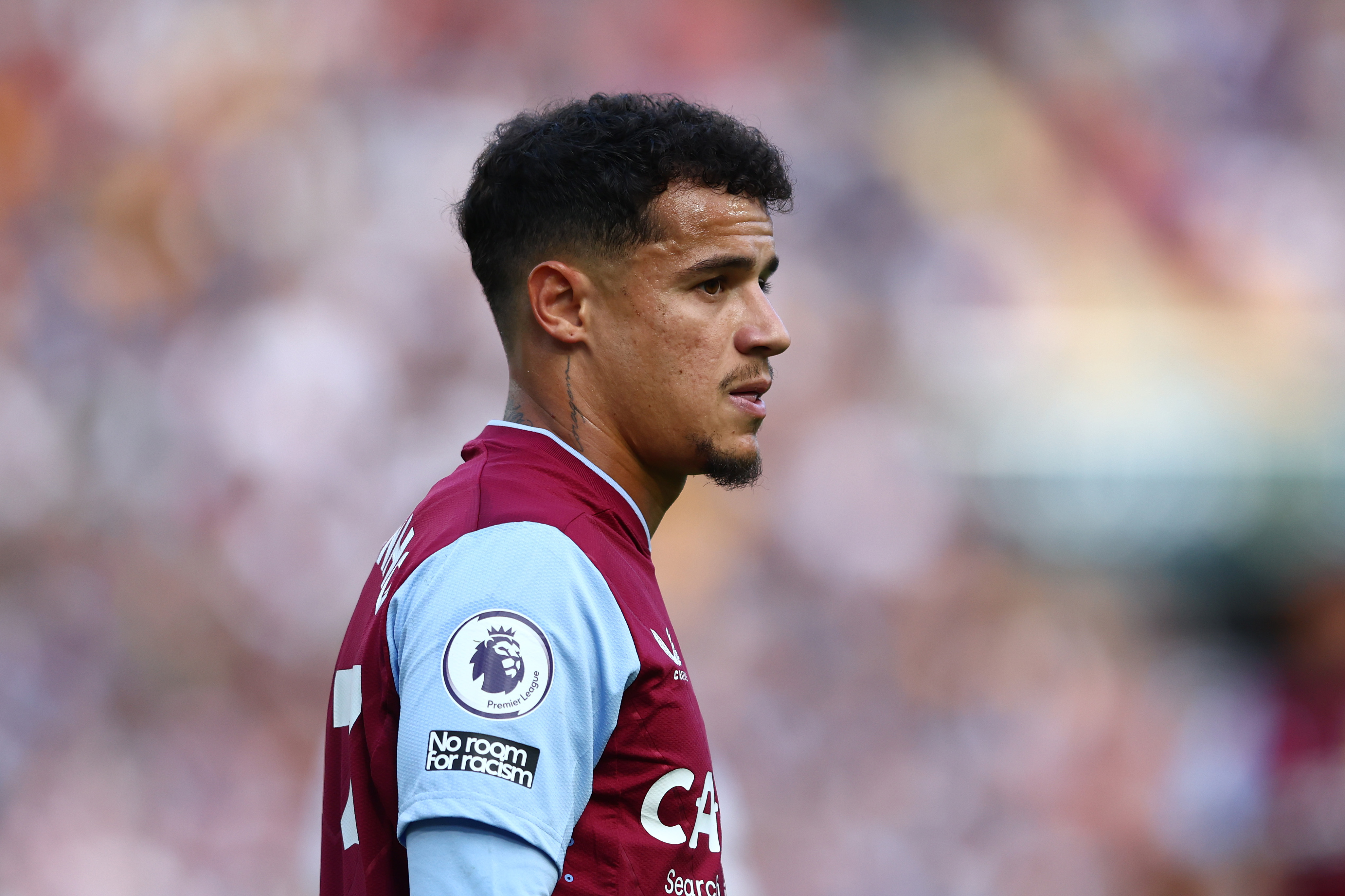 Coutinho não embala no Aston Villa e pode ter outro destino para a próxima temporada