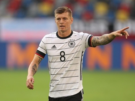 Meio campo da Alemanha Toni Kroos volta a criticar a Copa do Mundo no Qatar