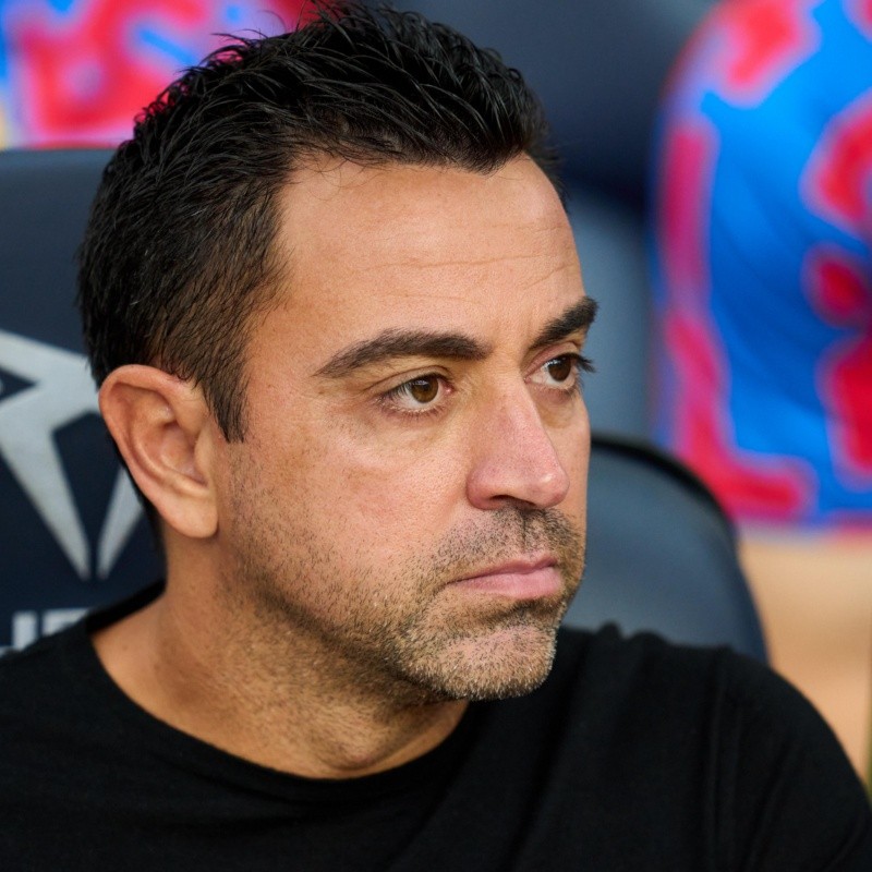 Xavi dá ultimato sobre passagem pelo Barcelona e faz aviso