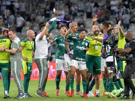 Internacional é derrotado e Palmeiras se torna Campeão Brasileiro sem precisar entrar em campo