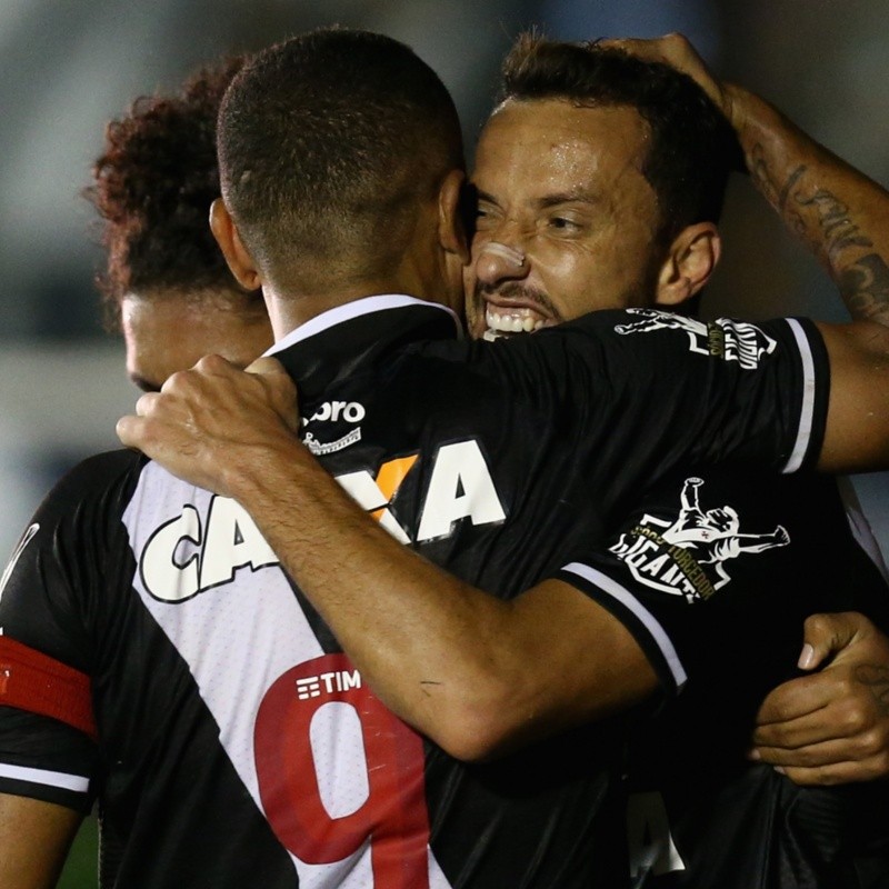 Em partida decisiva, Vasco vence o Ituano e retorna a Série A do Brasileiro