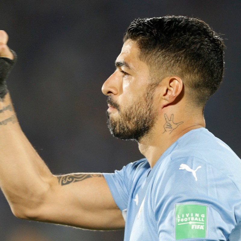 Luis Suárez volta a ter seu nome ventilado em gigante brasileiro; uruguaio está livre no mercado